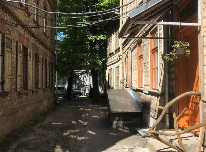 Dzīvoklis Vintage 1br In Quiet Center Of *